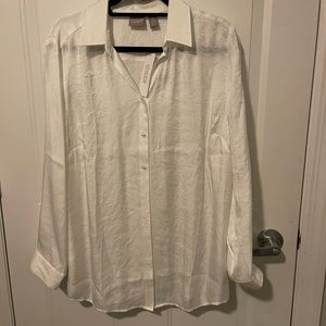 NWT, Winter white Chicos button down blouse, Size 2, figure friendly comfortable